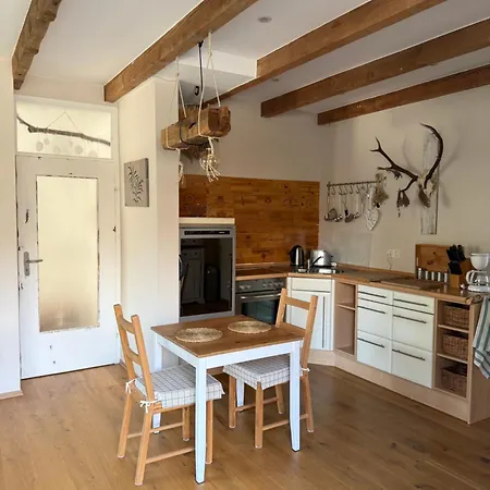 Sternstube De Luxe Apartment *